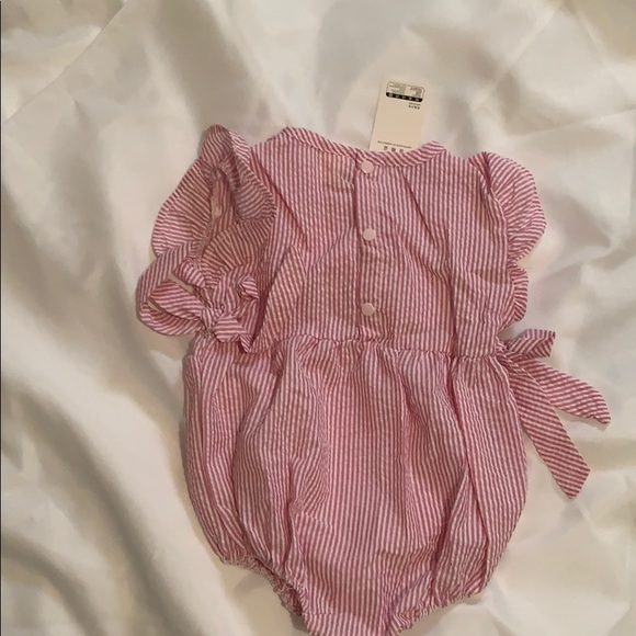 Jumper - Picture 2 of 3